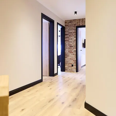 Binnendiek Haus 2 9 *